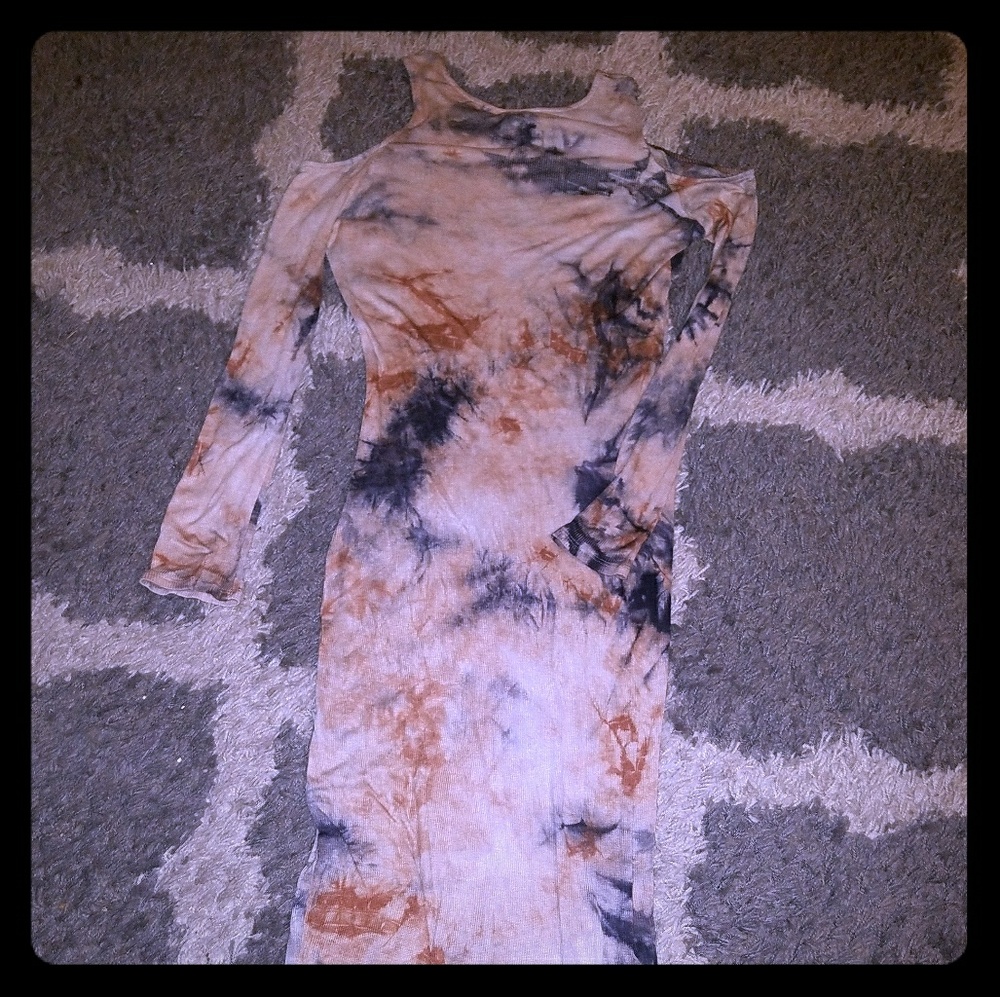 Tie dye open shoulder dress